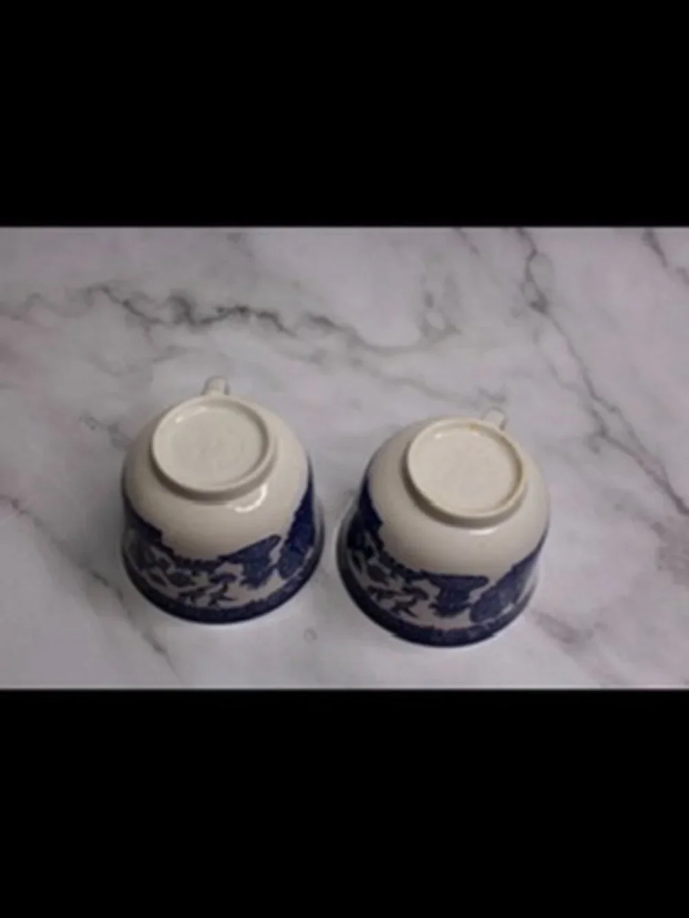 Set of Two Blue Willow Pattern Tea Cups